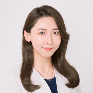 事務局 片平 奈美